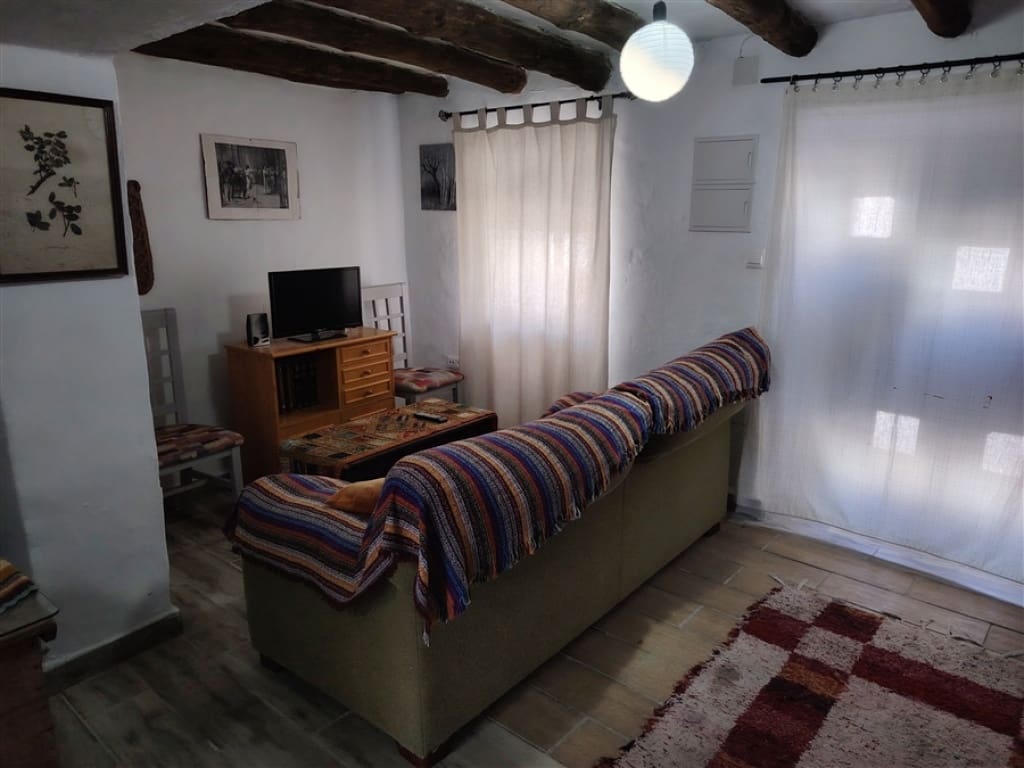 2 makuuhuone Omakotitalo myytävänä paikassa Arriate mukana uima-altaan - 139 500 € (Ref: 9326817)