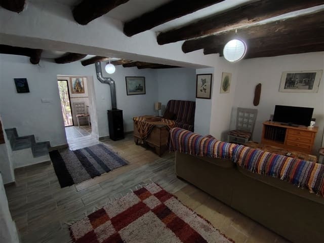 2 makuuhuone Omakotitalo myytävänä paikassa Arriate mukana uima-altaan - 139 500 € (Ref: 9326817)