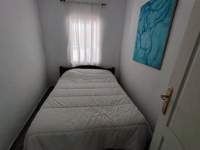 2 makuuhuone Omakotitalo myytävänä paikassa Arriate mukana uima-altaan - 139 500 € (Ref: 9326817)