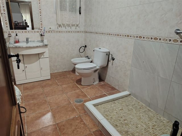 4 soverom Finca/Herregård til salgs i Ronda - € 210 000 (Ref: 9326818)