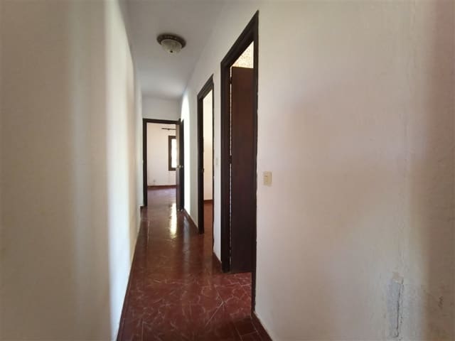 Chalet de 3 habitaciones en La Concha - Resina Golf, Estepona en venta con piscina - 800.000 € (Ref: 9326819)