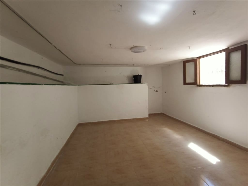 Chalet de 3 habitaciones en Estepona en venta con piscina - 800.000 € (Ref: 9326819)