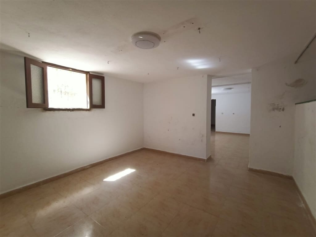 Chalet de 3 habitaciones en Estepona en venta con piscina - 800.000 € (Ref: 9326819)