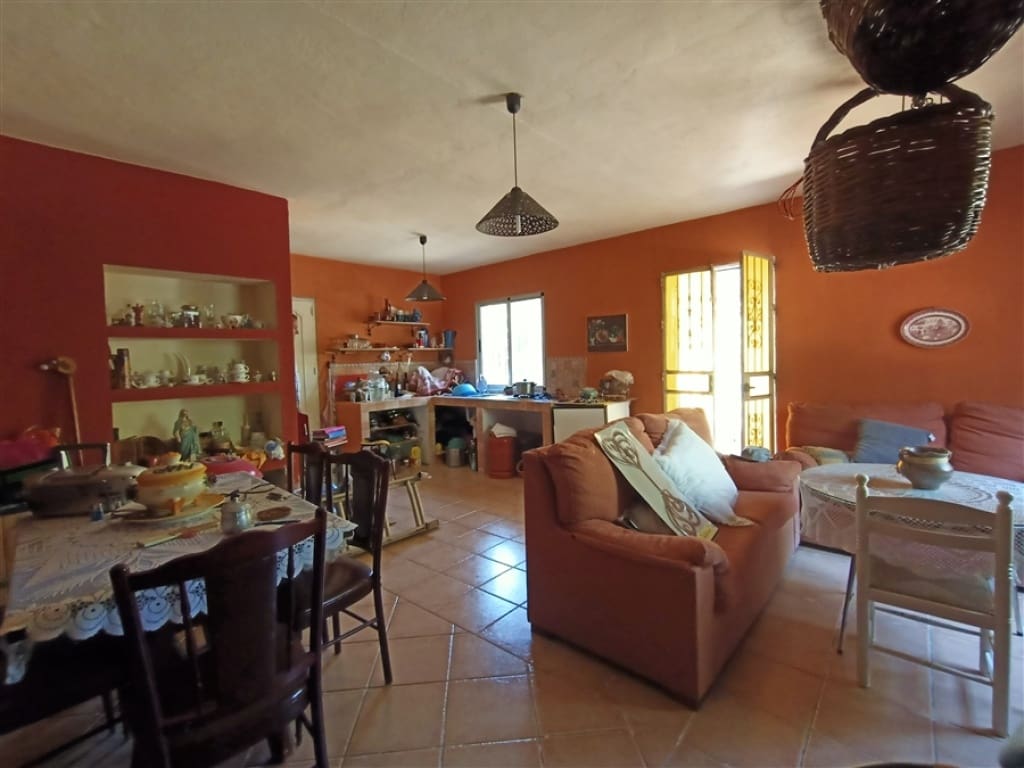 2 soveværelse Finca/Landehus til salg i Algatocin - € 120.000 (Ref: 9326820)