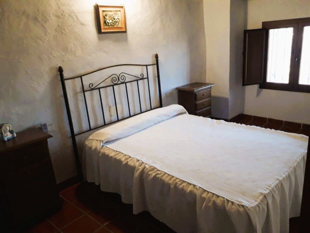 3 soveværelse Finca/Landehus til salg i Jubrique med garage - € 225.000 (Ref: 9326822)