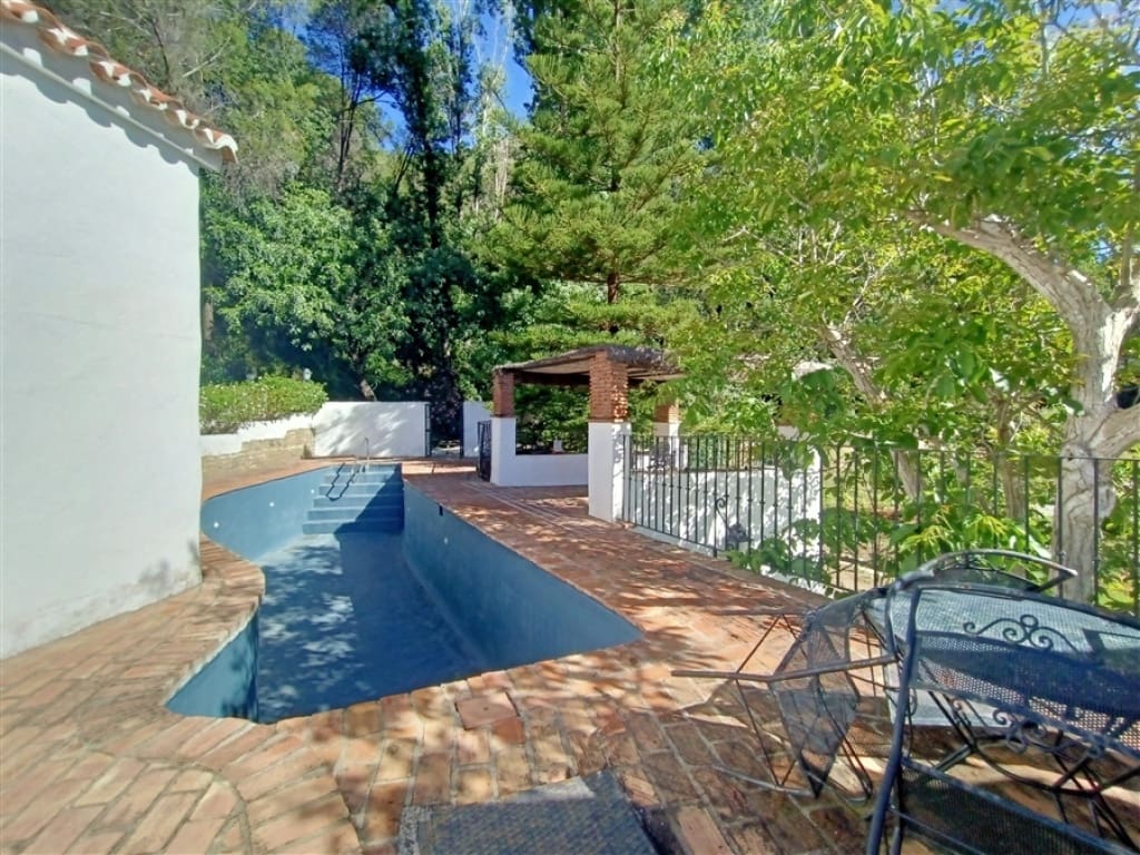 8 sovrum Finca/Hus på landet till salu i Gaucin med pool garage - 2 800 000 € (Ref: 9326828)