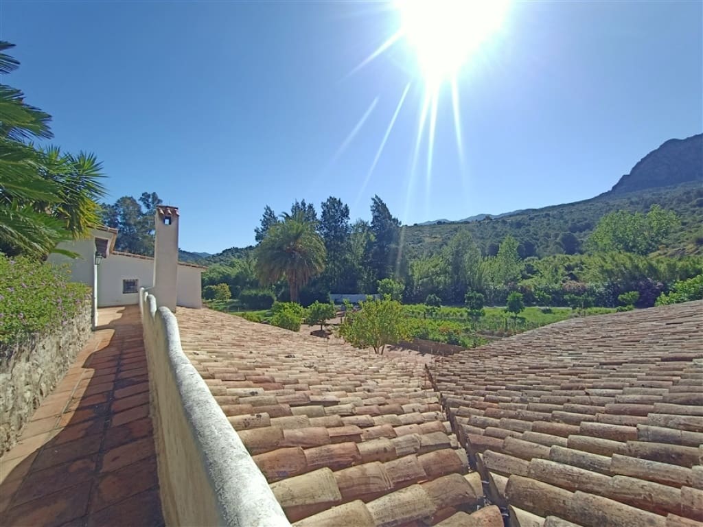 8 sovrum Finca/Hus på landet till salu i Gaucin med pool garage - 2 800 000 € (Ref: 9326828)