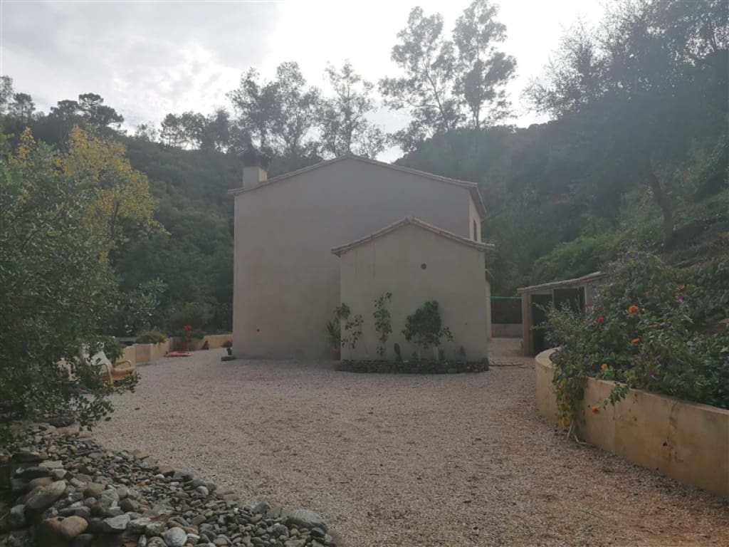 3 soverom Finca/Herregård til salgs i Genalguacil - € 290 000 (Ref: 9326832)