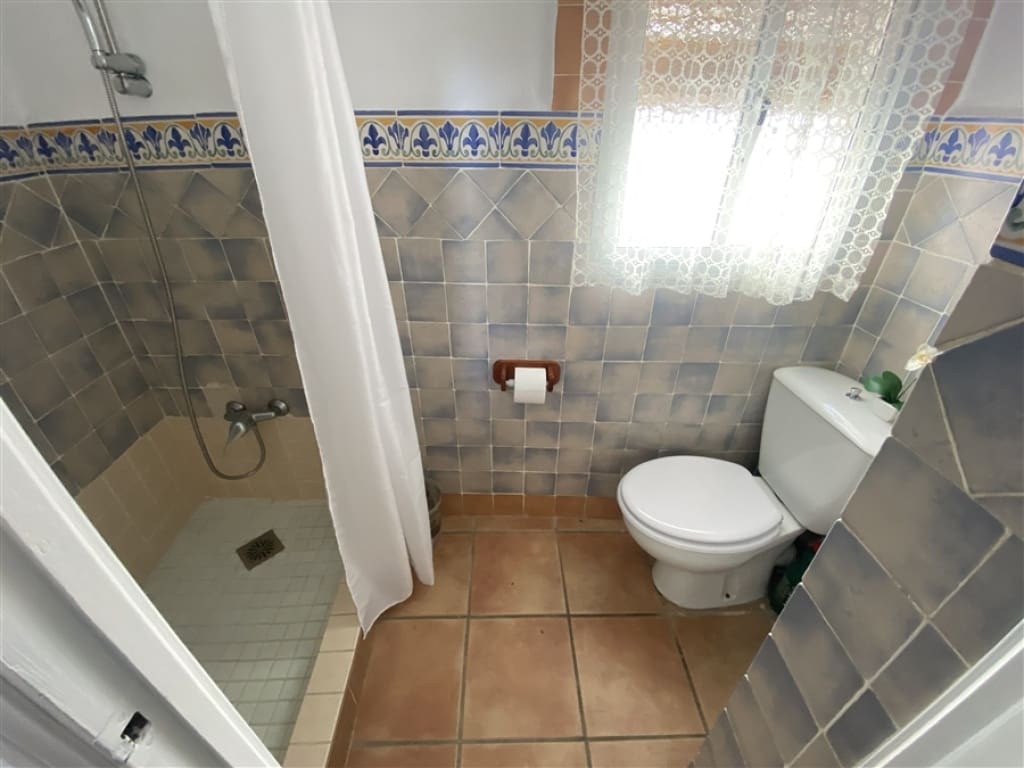 2 slaapkamer Huis te koop in Genalguacil - € 80.000 (Ref: 9326836)