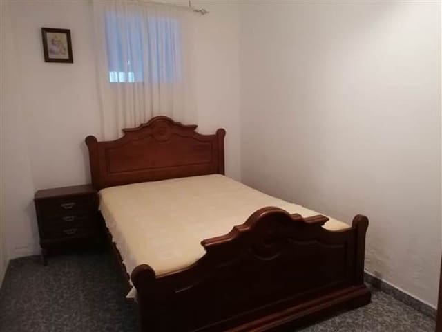 2 soveværelse Byhus til salg i Cortes de la Frontera - € 85.000 (Ref: 9326841)