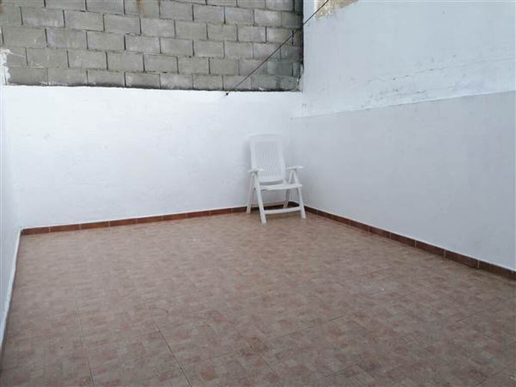 2 bedroom Townhouse for sale in Cortes de la Frontera - € 85,000 (Ref: 9326841)