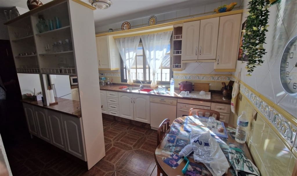 5 camera da letto Casa in vendita in Jubrique con garage - 162.000 € (Rif: 9326843)