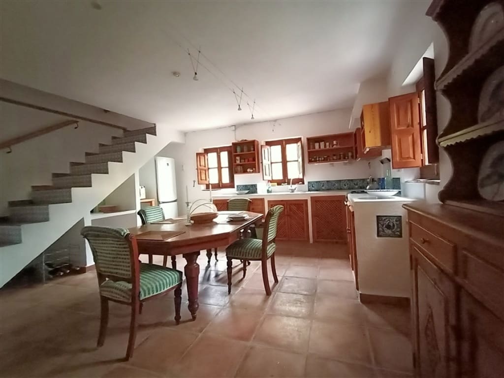 3 soveværelse Finca/Landehus til salg i Algatocin med swimmingpool - € 595.000 (Ref: 9326844)