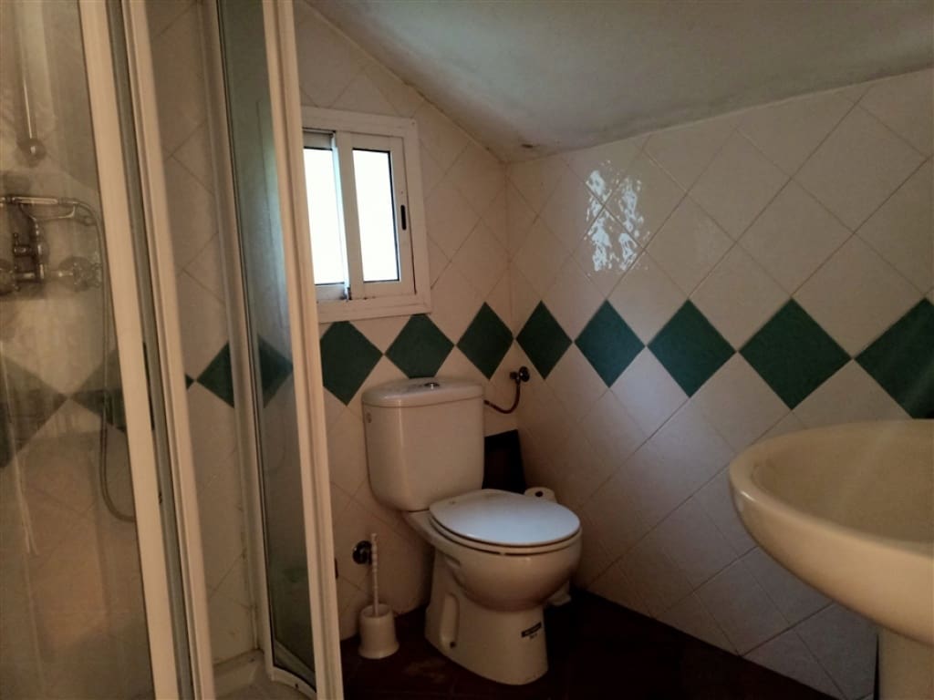 3 soveværelse Finca/Landehus til salg i Algatocin med swimmingpool - € 595.000 (Ref: 9326844)