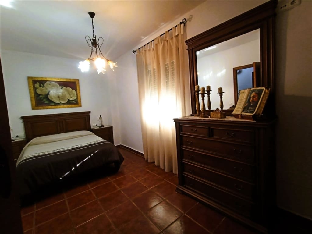 3 sypialnia Dom szeregowy na sprzedaż w Setenil de las Bodegas z garażem - 124 000 € (Ref: 9326845)