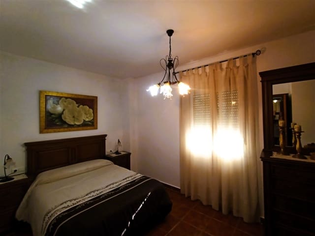 3 chambre Villa/Maison Mitoyenne à vendre à Setenil de las Bodegas avec garage - 124 000 € (Ref: 9326845)