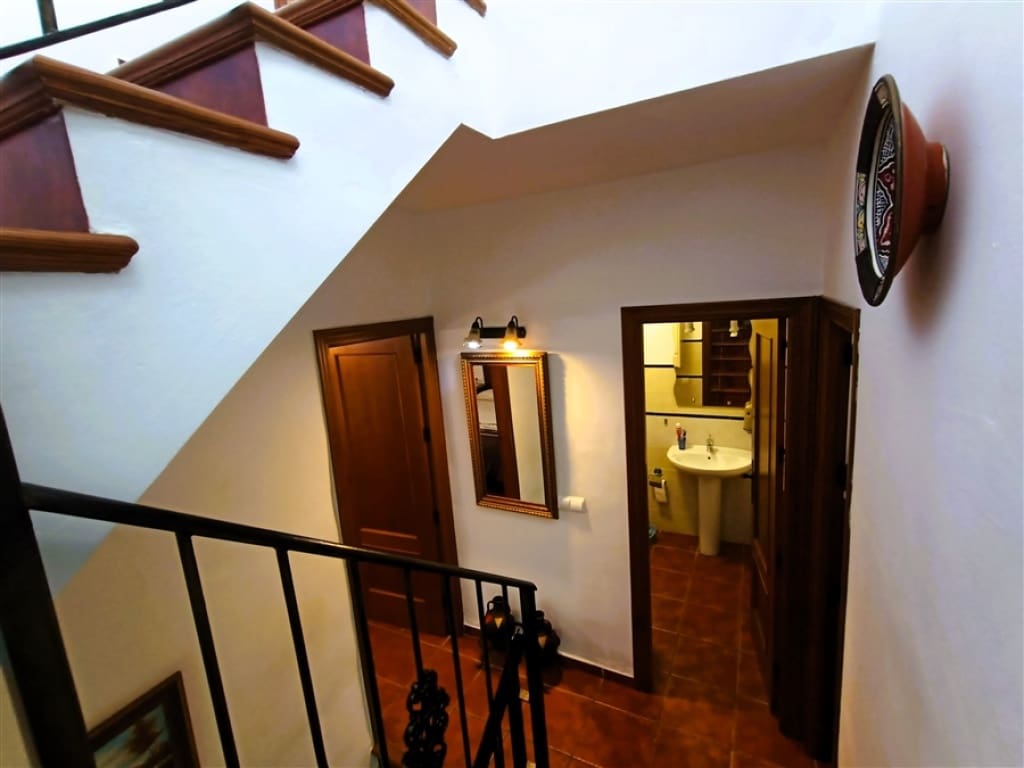 3 sypialnia Dom szeregowy na sprzedaż w Setenil de las Bodegas z garażem - 124 000 € (Ref: 9326845)