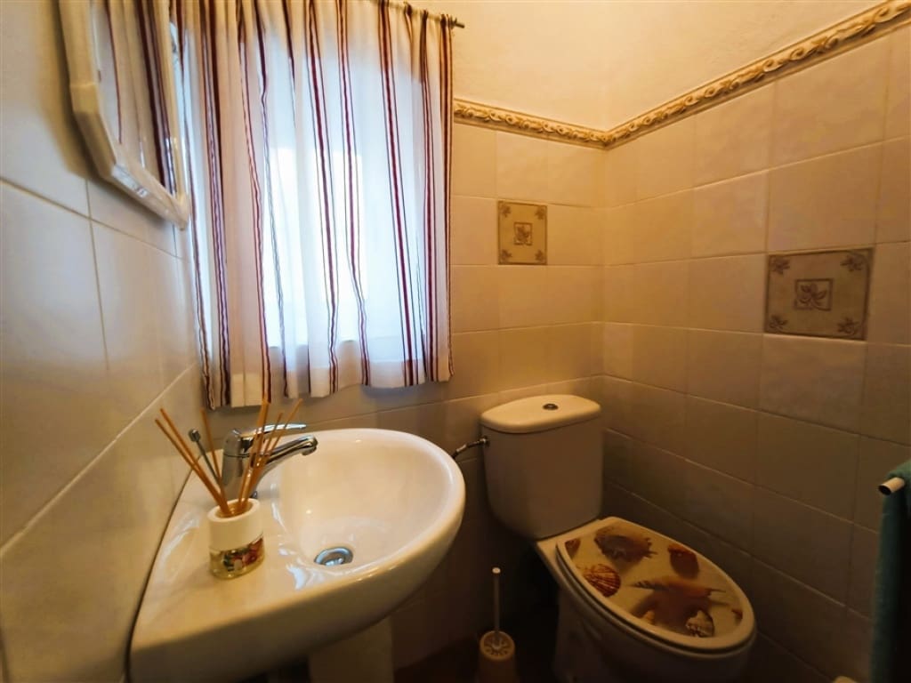 3 sypialnia Dom szeregowy na sprzedaż w Setenil de las Bodegas z garażem - 124 000 € (Ref: 9326845)