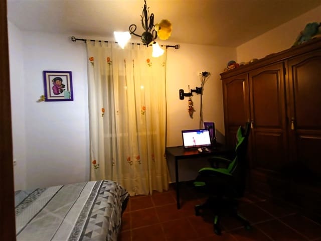 3 chambre Villa/Maison Mitoyenne à vendre à Setenil de las Bodegas avec garage - 124 000 € (Ref: 9326845)