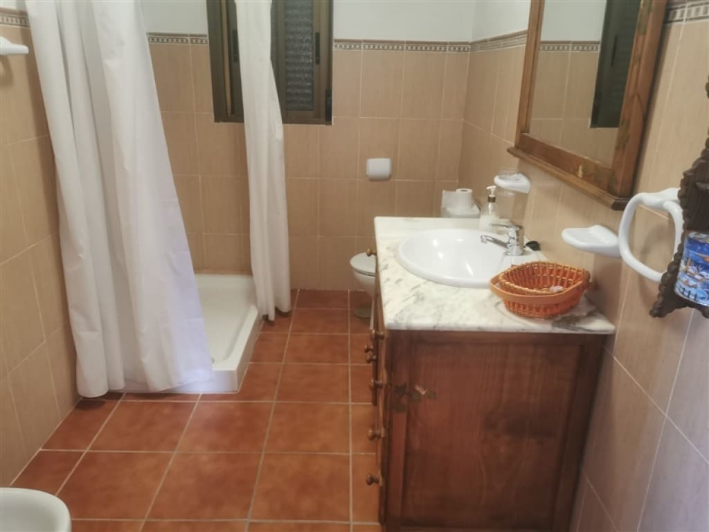 8 sovrum Finca/Hus på landet till salu i Jubrique med pool garage - 478 500 € (Ref: 9331073)