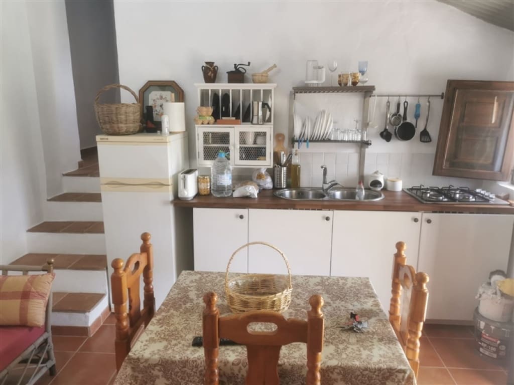 8 sovrum Finca/Hus på landet till salu i Jubrique med pool garage - 478 500 € (Ref: 9331073)