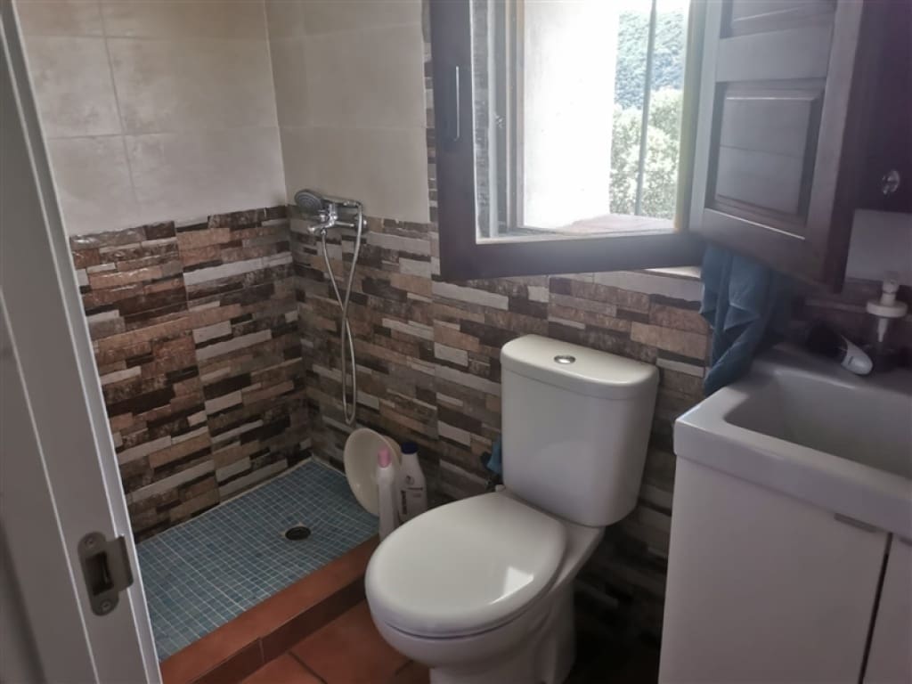 8 sovrum Finca/Hus på landet till salu i Jubrique med pool garage - 478 500 € (Ref: 9331073)