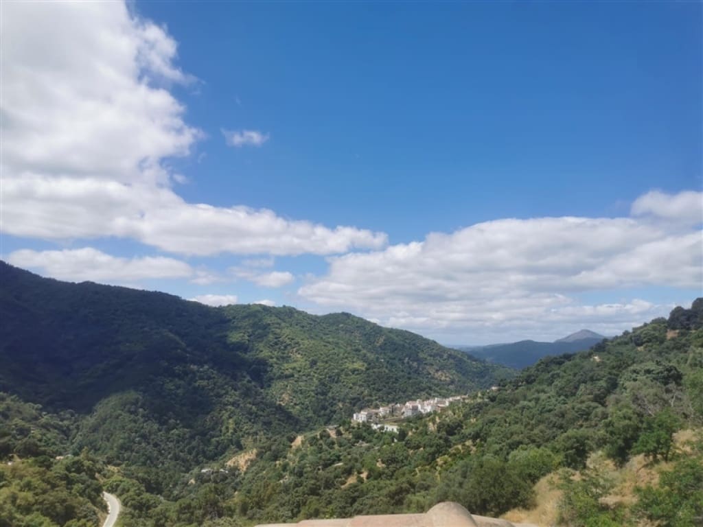 8 sovrum Finca/Hus på landet till salu i Jubrique med pool garage - 478 500 € (Ref: 9331073)