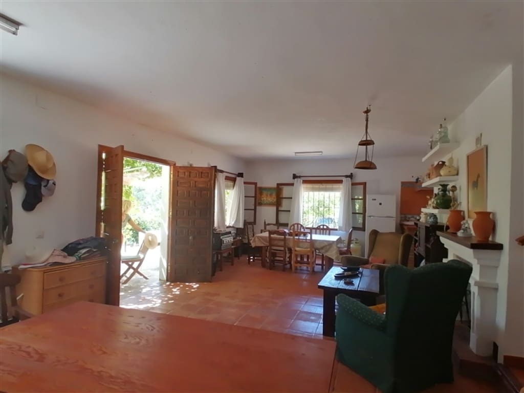 3 soverom Finca/Herregård til salgs i Genalguacil med garasje - € 180 000 (Ref: 9331078)