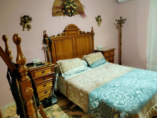 4 soveværelse Byhus til salg i Jubrique - € 250.000 (Ref: 9331091)