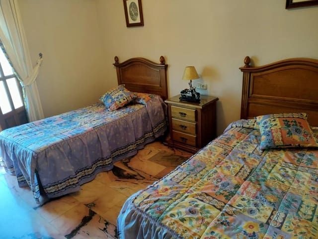 4 soveværelse Byhus til salg i Jubrique - € 250.000 (Ref: 9331091)