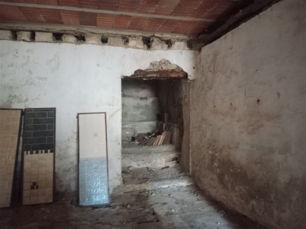 4 soveværelse Finca/Landehus til salg i Jubrique med swimmingpool garage - € 400.000 (Ref: 9331093)