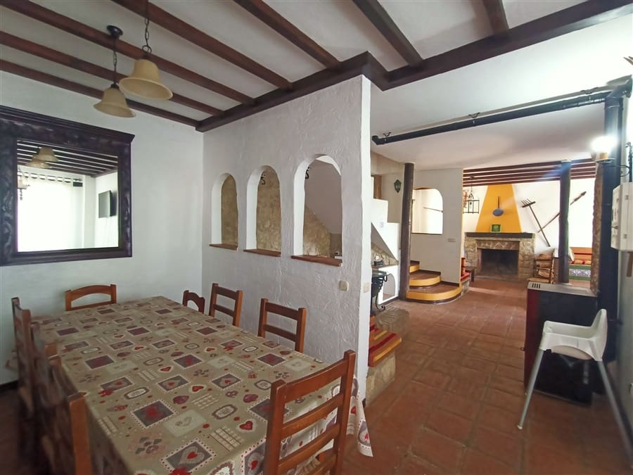 11 soverom Bedrift til salgs i Ronda med svømmebasseng - € 800 000 (Ref: 9385773)