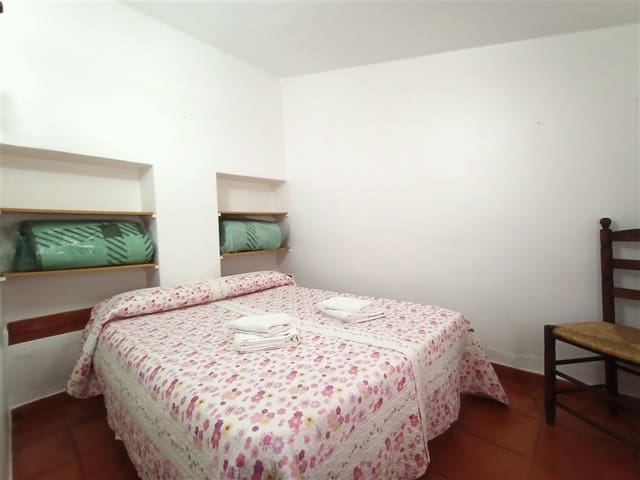 11 soveværelse Virksomhed til salg i Ronda med swimmingpool - € 800.000 (Ref: 9385773)