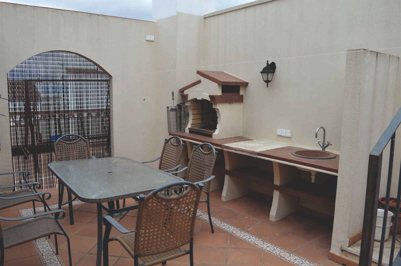 6 bedroom Townhouse for sale in Ronda with pool - € 830,000 (Ref: 9396478)