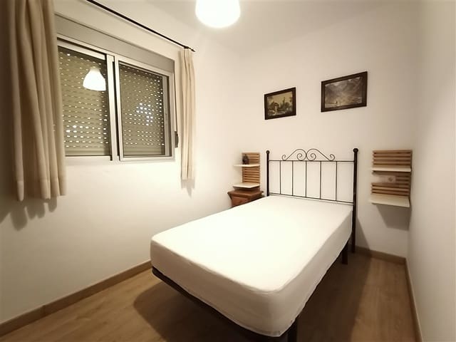 5 soveværelse Byhus til salg i Ronda med swimmingpool garage - € 485.000 (Ref: 9409743)