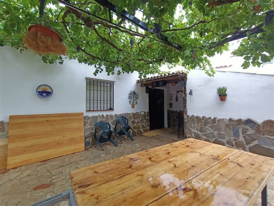 5 soveværelse Byhus til salg i Ronda med swimmingpool garage - € 485.000 (Ref: 9409743)