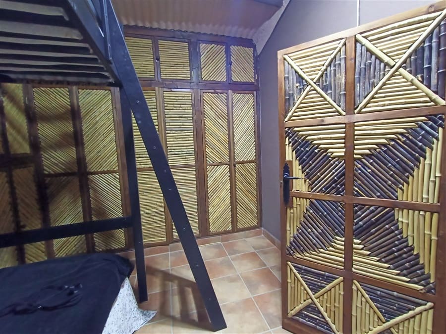 5 soveværelse Byhus til salg i Ronda med swimmingpool garage - € 485.000 (Ref: 9409743)