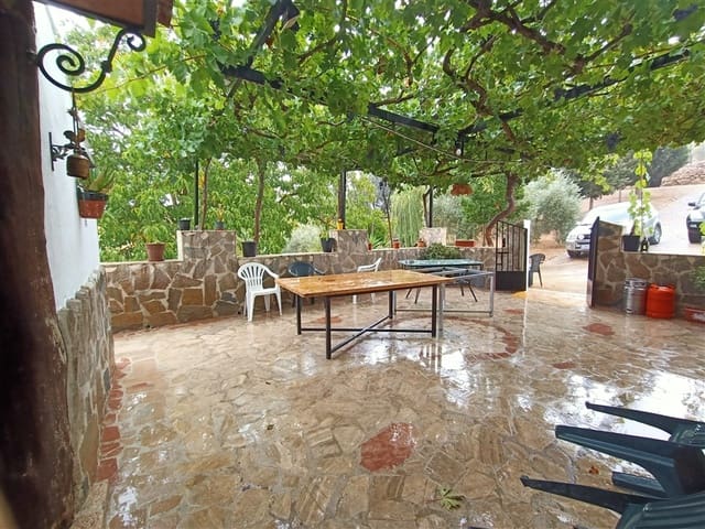 5 soveværelse Byhus til salg i Ronda med swimmingpool garage - € 485.000 (Ref: 9409743)