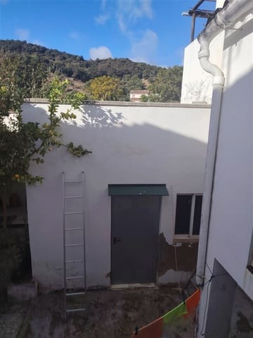 4 soveværelse Byhus til salg i Cortes de la Frontera - € 120.000 (Ref: 9415082)