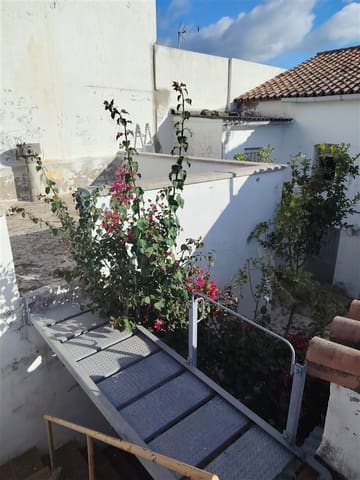 4 soveværelse Byhus til salg i Cortes de la Frontera - € 120.000 (Ref: 9415082)