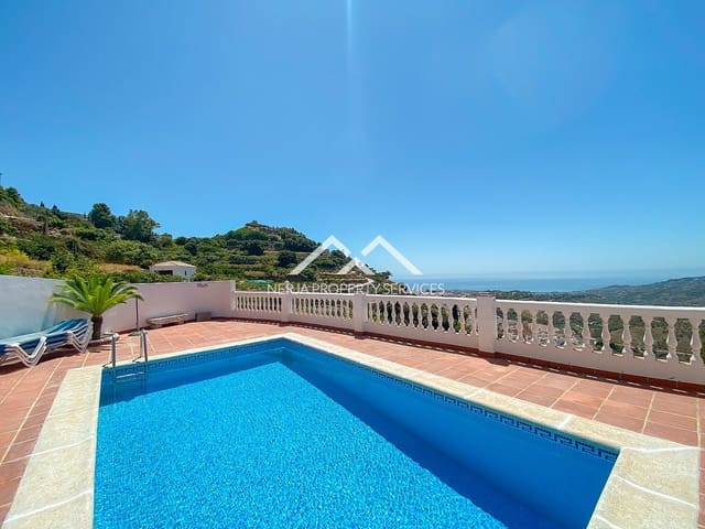 2 bedroom Villa for rent in Frigiliana with pool garage - € 1,800 (Ref: 10004470)