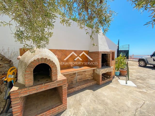 2 bedroom Villa for rent in Frigiliana with pool garage - € 1,800 (Ref: 10004470)