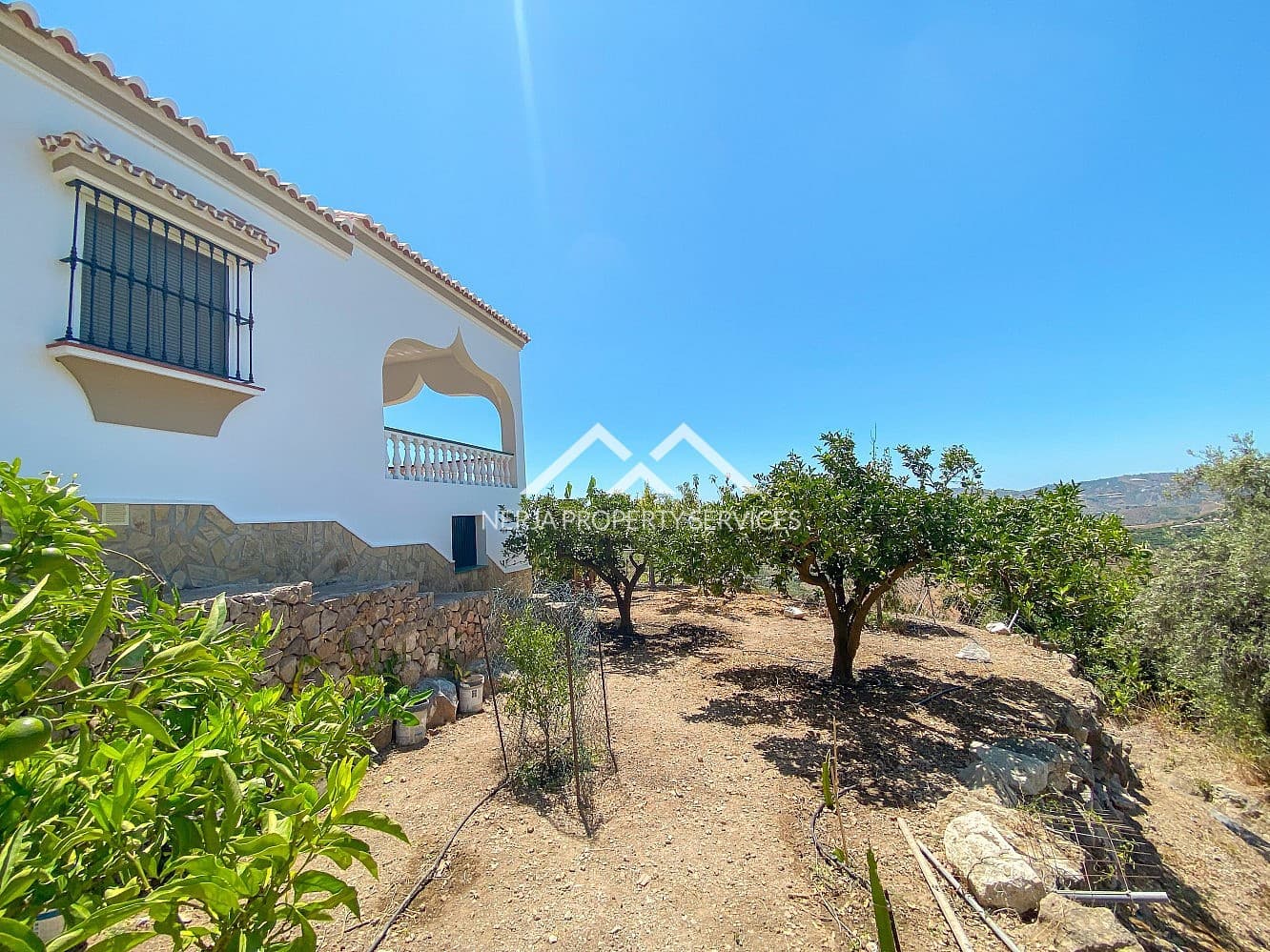 2 slaapkamer Villa te huur in Frigiliana met zwembad garage - € 1.800 (Ref: 10004470)
