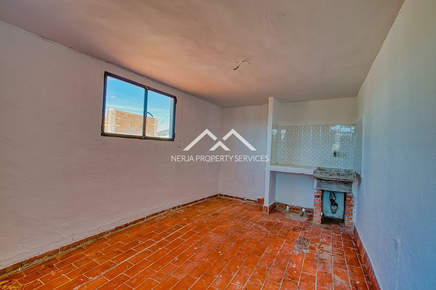 7 bedroom Apartment for sale in Velez-Malaga - € 850,000 (Ref: 10009361)