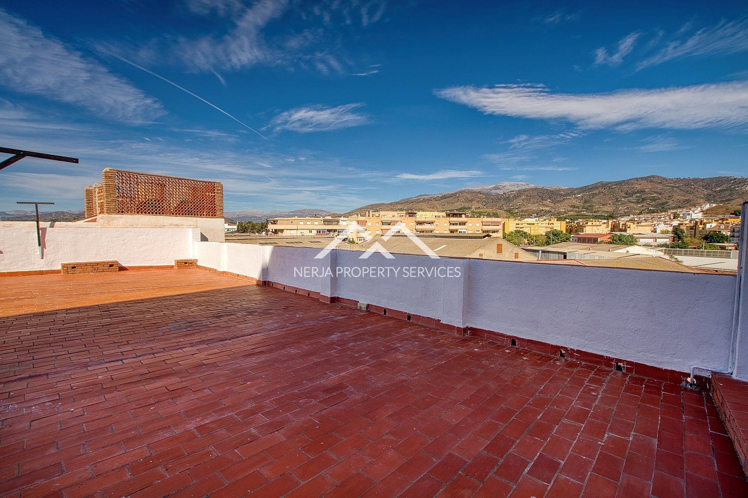 7 bedroom Apartment for sale in Velez-Malaga - € 850,000 (Ref: 10009361)