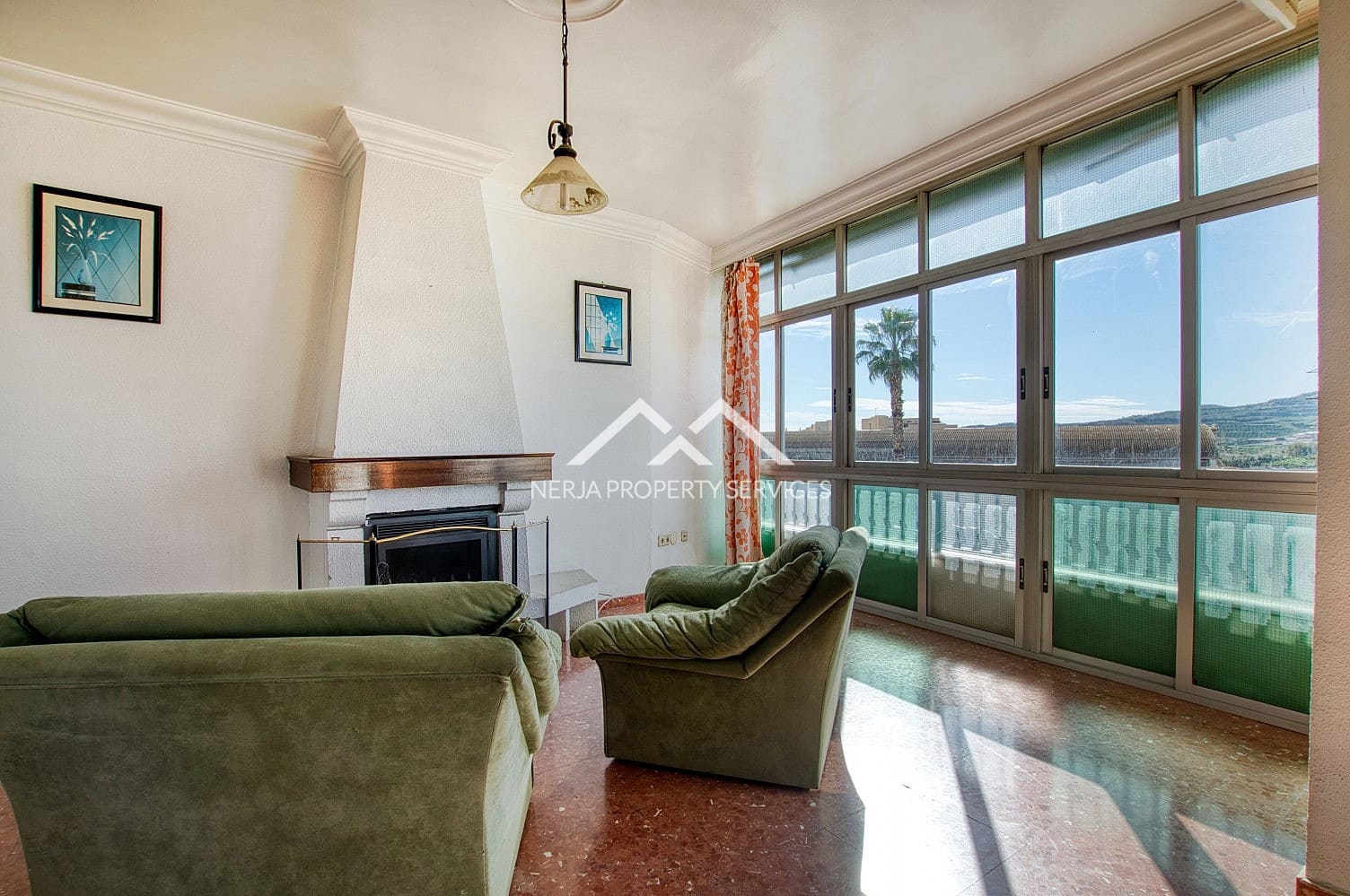 7 bedroom Apartment for sale in Velez-Malaga - € 850,000 (Ref: 10009361)