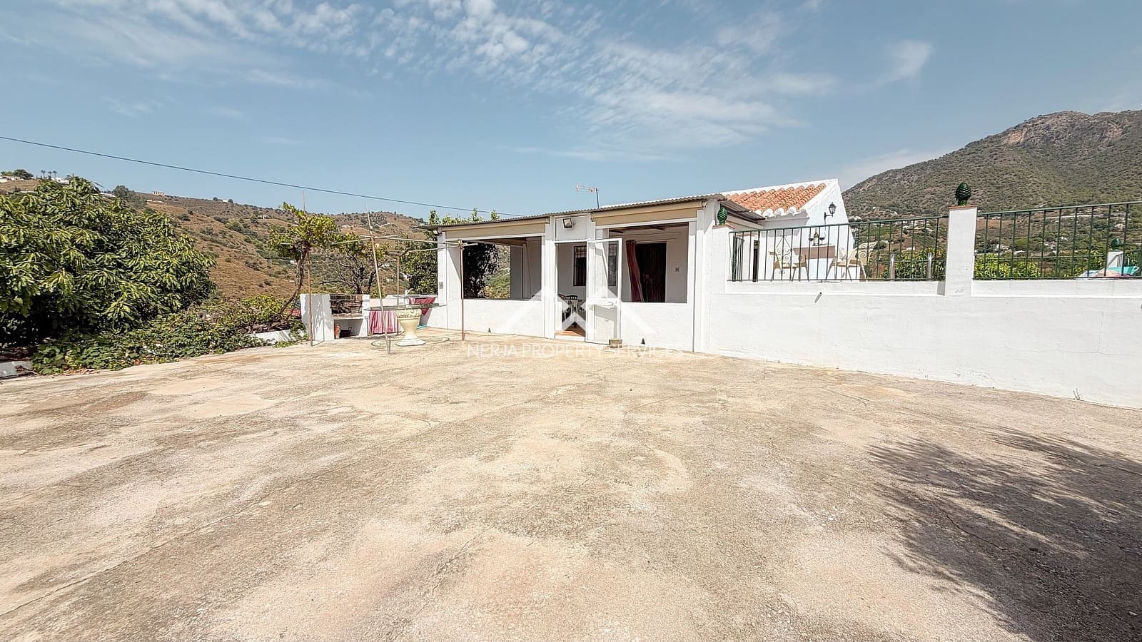 3 soveværelse Villa til salg i Frigiliana med swimmingpool garage - € 425.000 (Ref: 10026254)