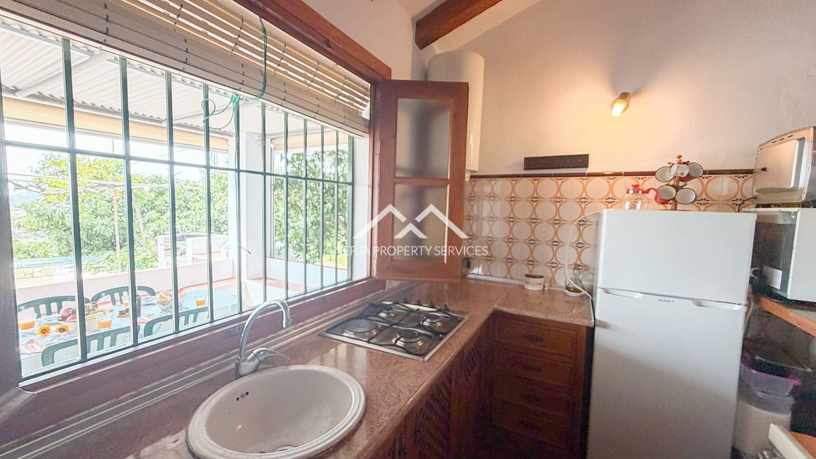 3 soveværelse Villa til salg i Frigiliana med swimmingpool garage - € 425.000 (Ref: 10026254)
