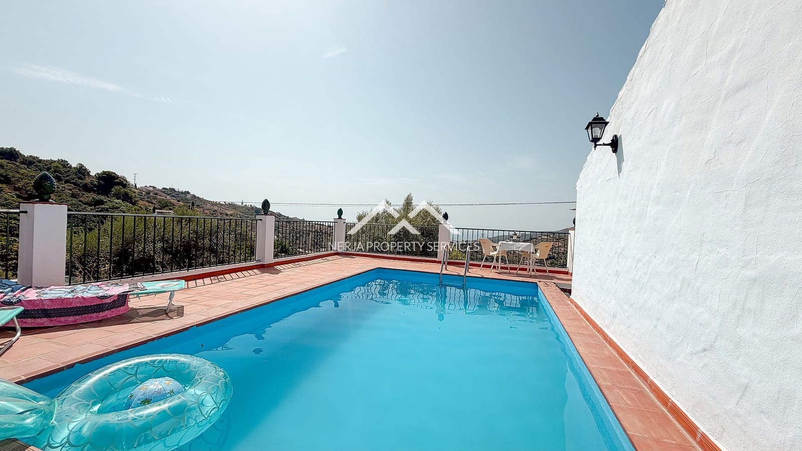 3 soveværelse Villa til salg i Frigiliana med swimmingpool garage - € 425.000 (Ref: 10026254)