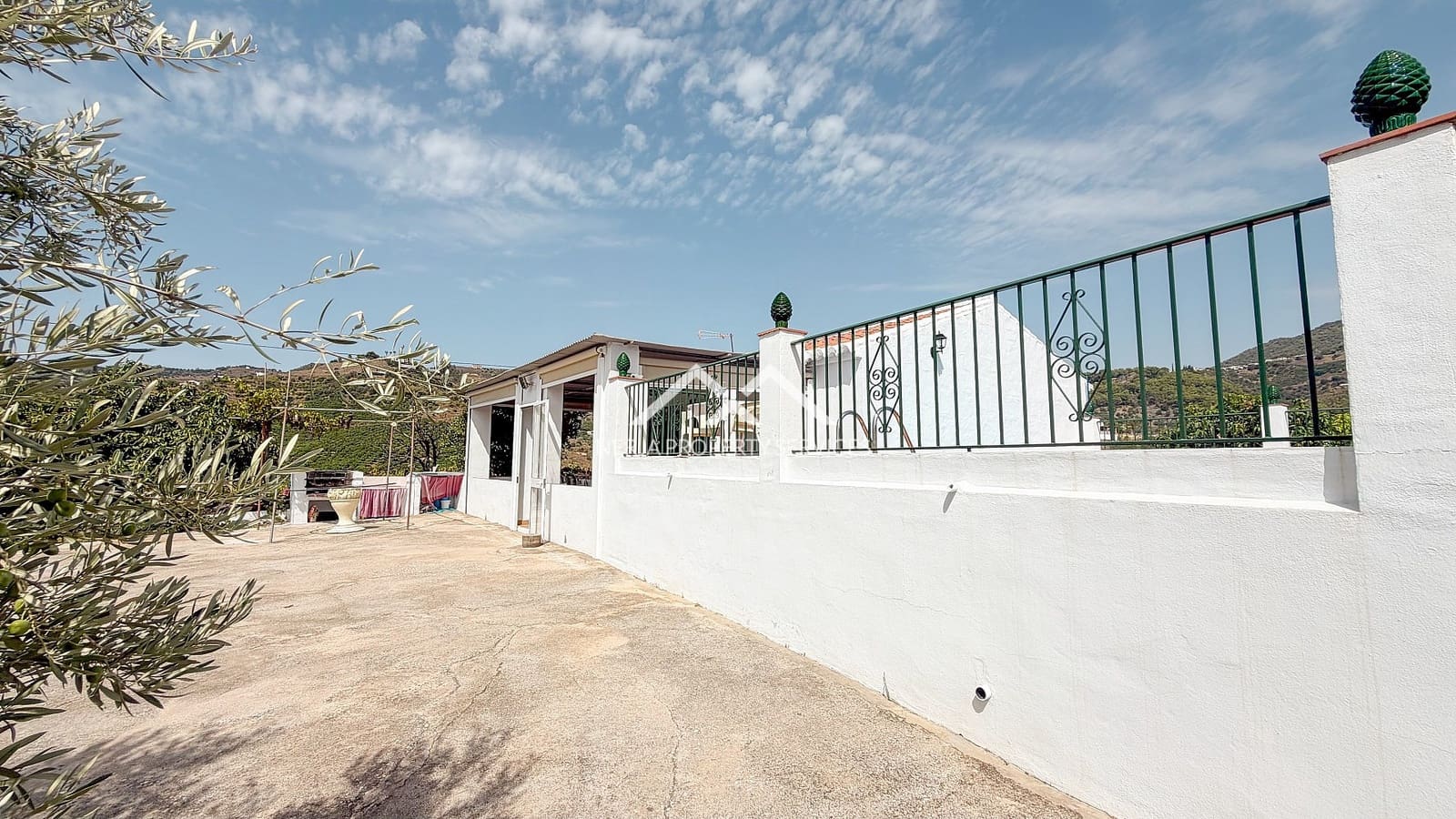 3 soveværelse Villa til salg i Frigiliana med swimmingpool garage - € 425.000 (Ref: 10026254)